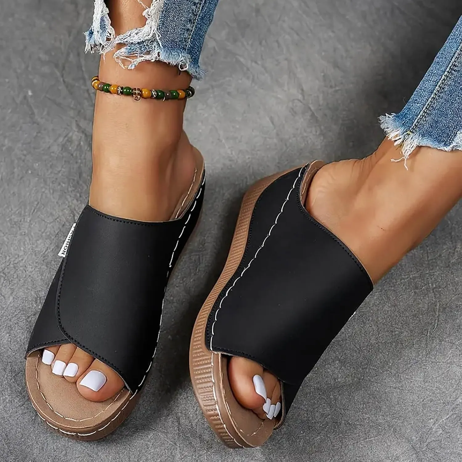 Eduavar Sandals for Women 2025 Casual Comfortable Arch Support Sandals Summer Orthotic Leather Platform Slip on Slippers