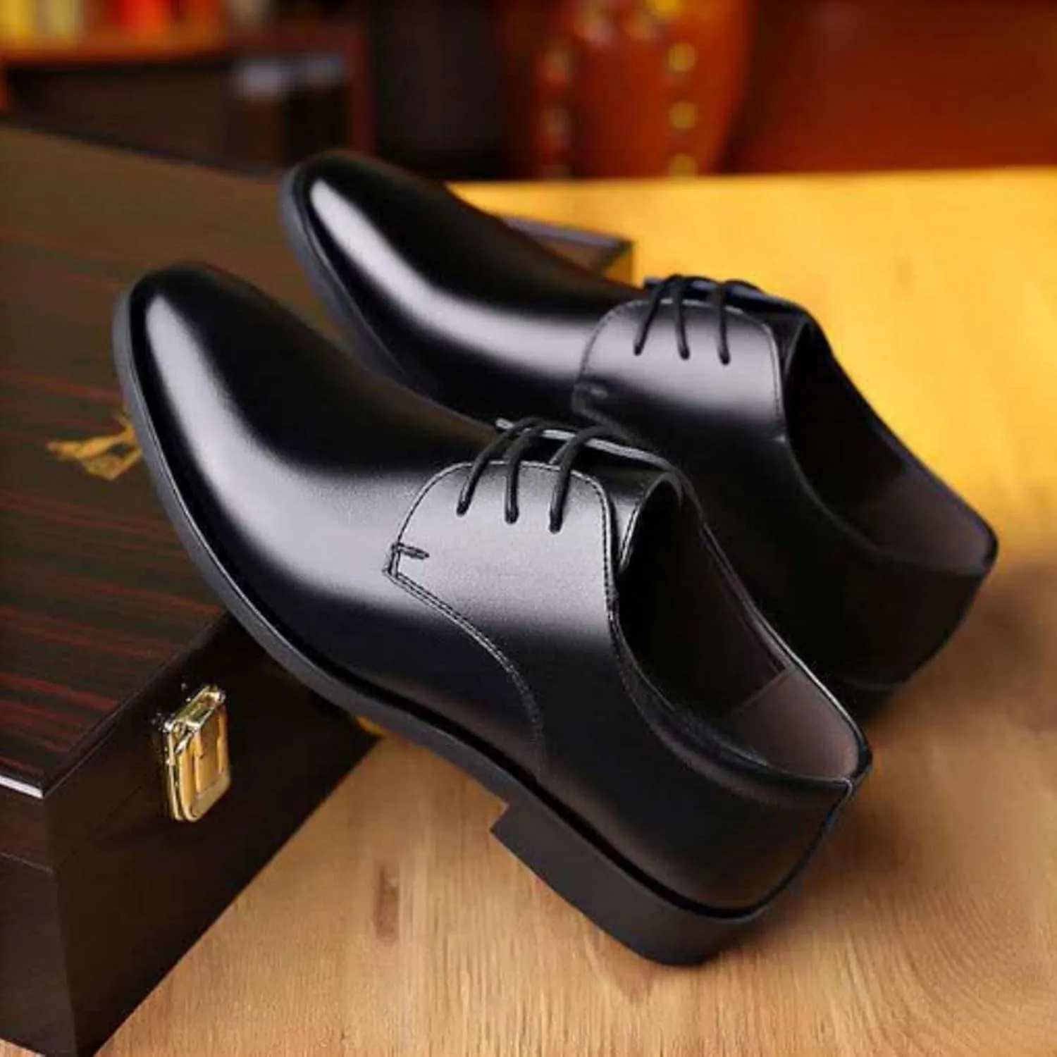 Men's Casual Dress Shoes Men's Comfortable and Stylish Business Banquet Pointed Toe Casual Leather Shoes