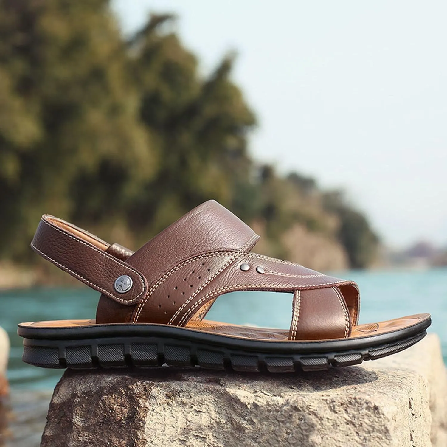 Ring Toe Slides for Women Sandals Y2K Oversize Footbed Flip Flops with Metal Clip Toe Slip On Summer Beach Slippers
