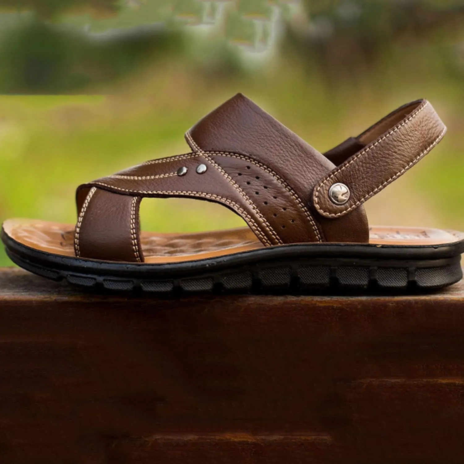 Ring Toe Slides for Women Sandals Y2K Oversize Footbed Flip Flops with Metal Clip Toe Slip On Summer Beach Slippers
