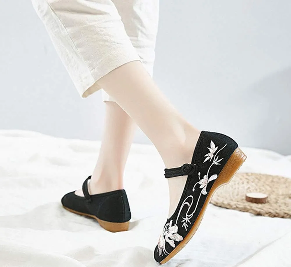 SAILING LU Embroidered Shoes for Women - Comfort Loafers Black Casual Round Toe Ballet Flats Shoes