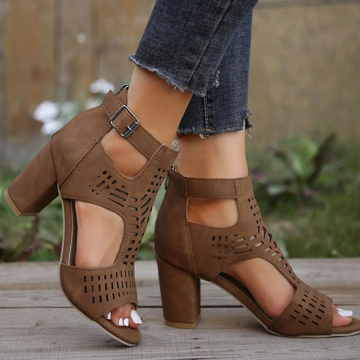 Sandals Strappy Heels Lace Up Square Open Toe Heel Roman Wind Hollow Fashion Back Zip Thick Heeled Sandals Women