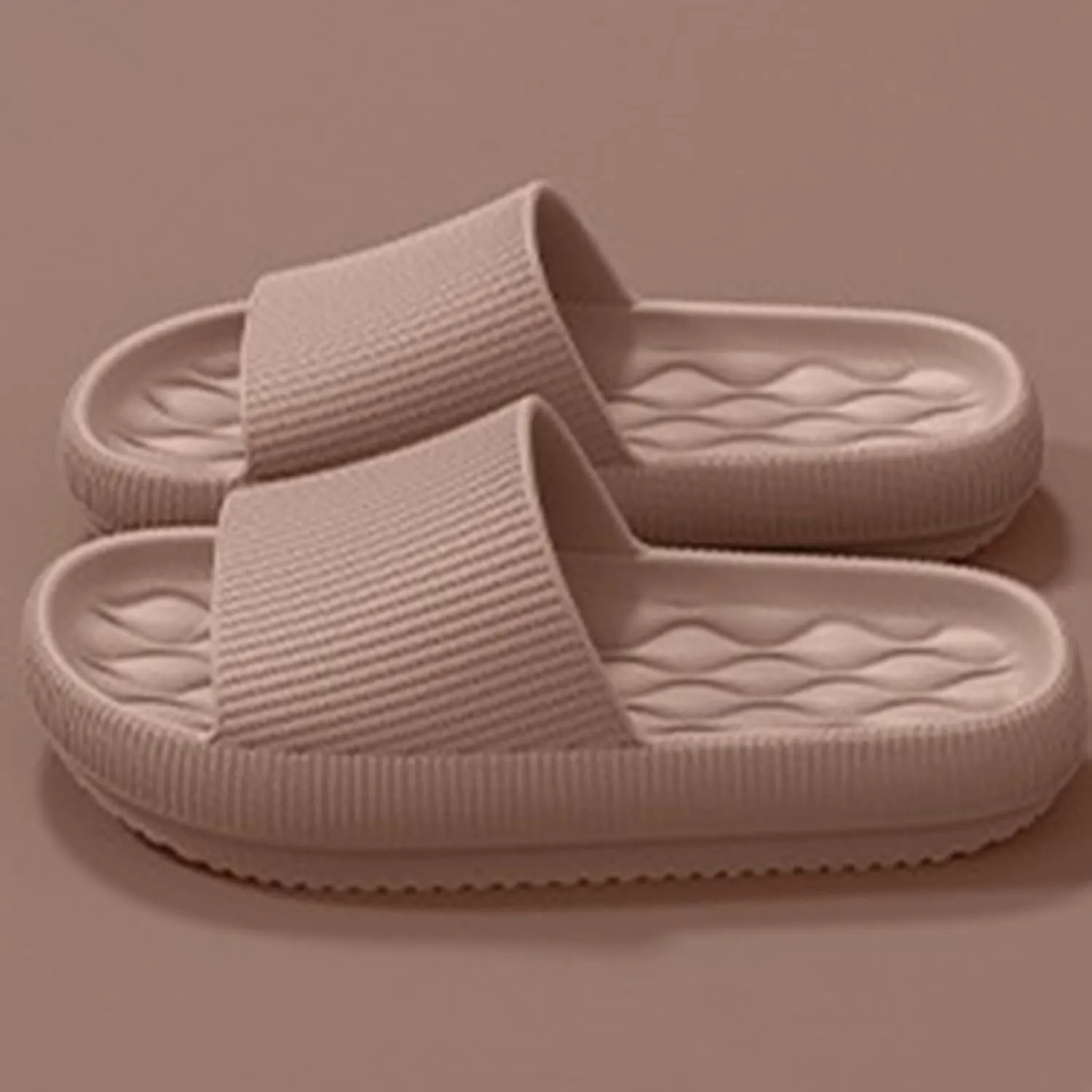 Shower Slippers for Women Men Home Leisure Sandals for Women Outdoor Wear Non Slip and Non Smelly Thick Soled Slippers
