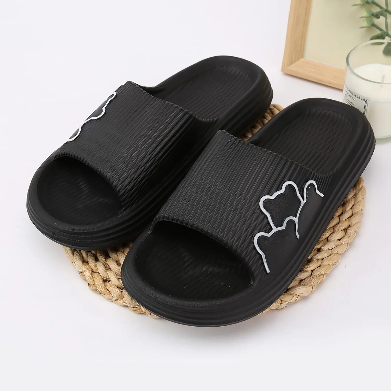 Slipper Indoor and Outdoor Men and Women Shoes Indoor Outdoor Home Slippers Fashionable Lightweight Sandals