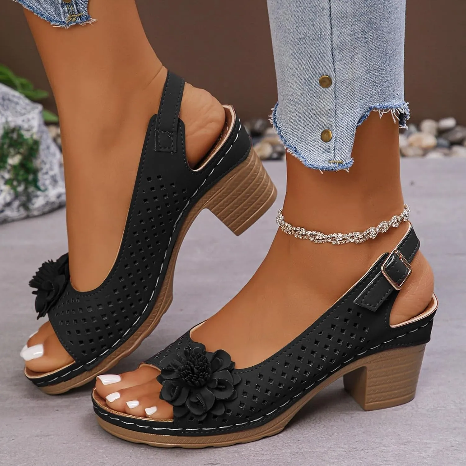 SuanlaTDS Women's Chunky Block Heels Sandals 2025 Dressy Hollow Out Open Toe Buckle Strap Slingback Slip-on Platform Summer Wedding Party Dress Comfortable Daily Wear Block Heeled Sandal