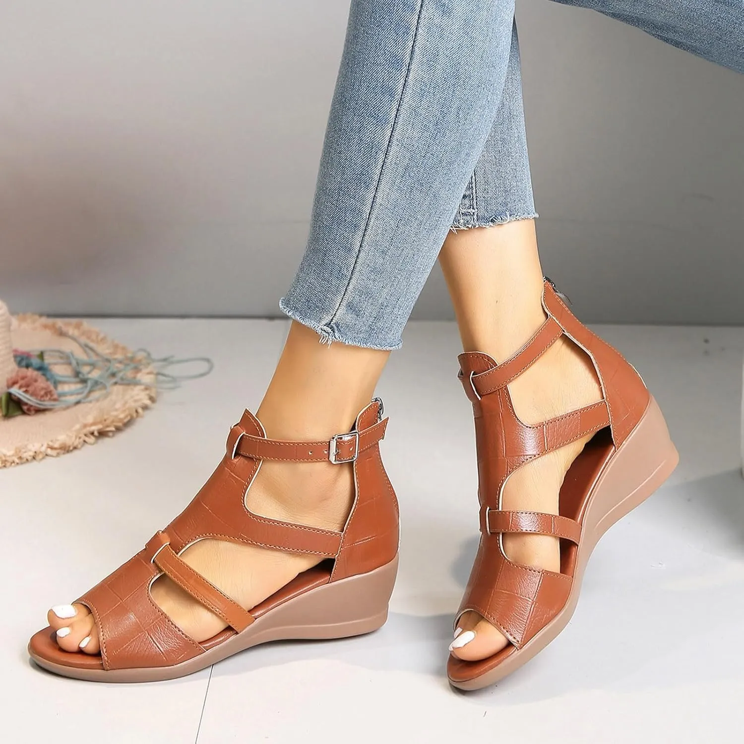 Women Clip Toe Sandals Crystal Jelly Beach Flip Flops Female Students Korean Fashion Wear Summer Shoes for Women