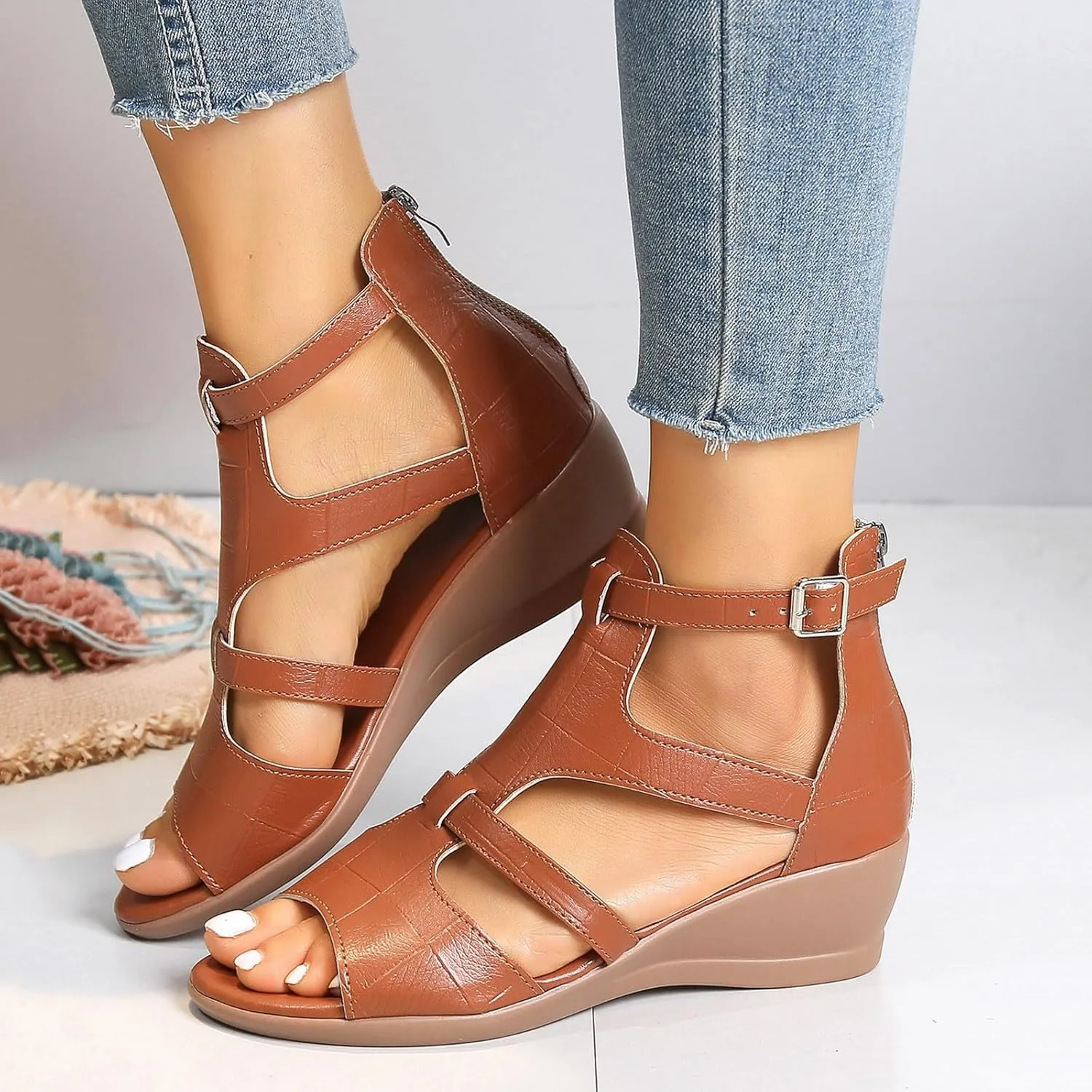 Women Clip Toe Sandals Crystal Jelly Beach Flip Flops Female Students Korean Fashion Wear Summer Shoes for Women