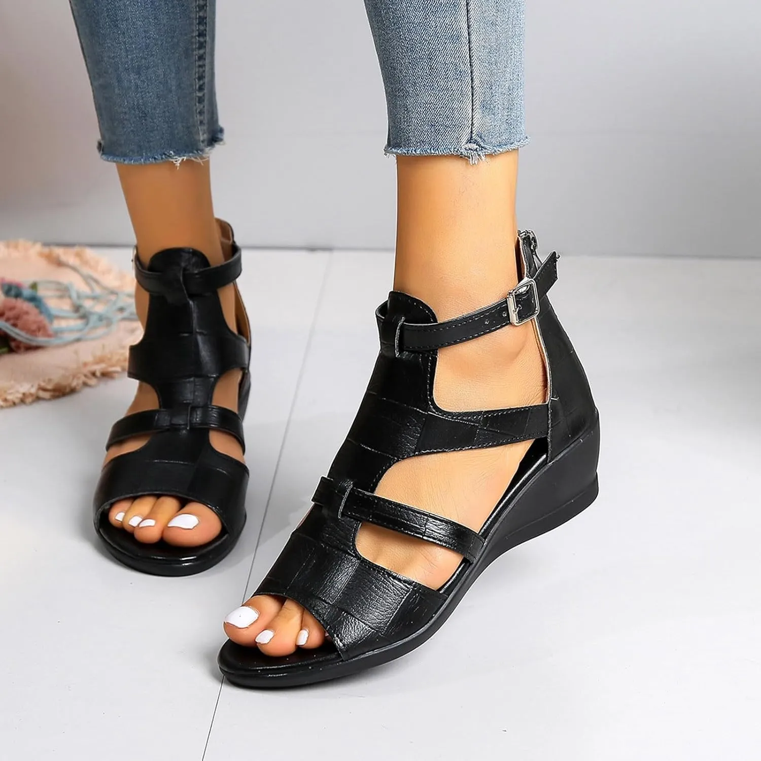 Women Clip Toe Sandals Crystal Jelly Beach Flip Flops Female Students Korean Fashion Wear Summer Shoes for Women
