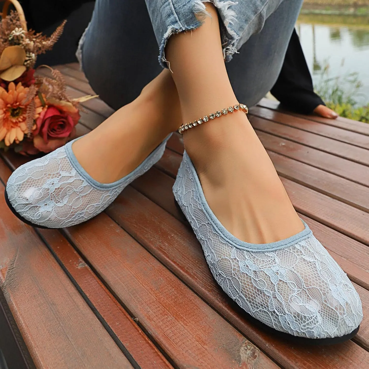 Womens Flats Cut Out Round Toe Slip On Floral Ballet Flat Comfortable Breathable Lace Flats Dressy Daily Walking Shoes